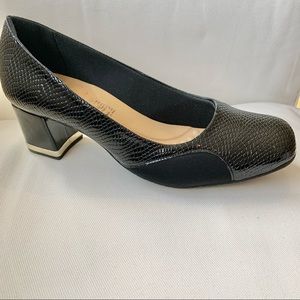 bata shoes for womens heels